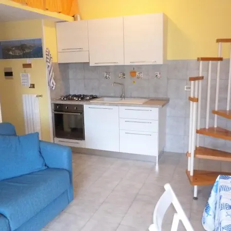 Apartment Grazioso Appartamento A Marcelli L15